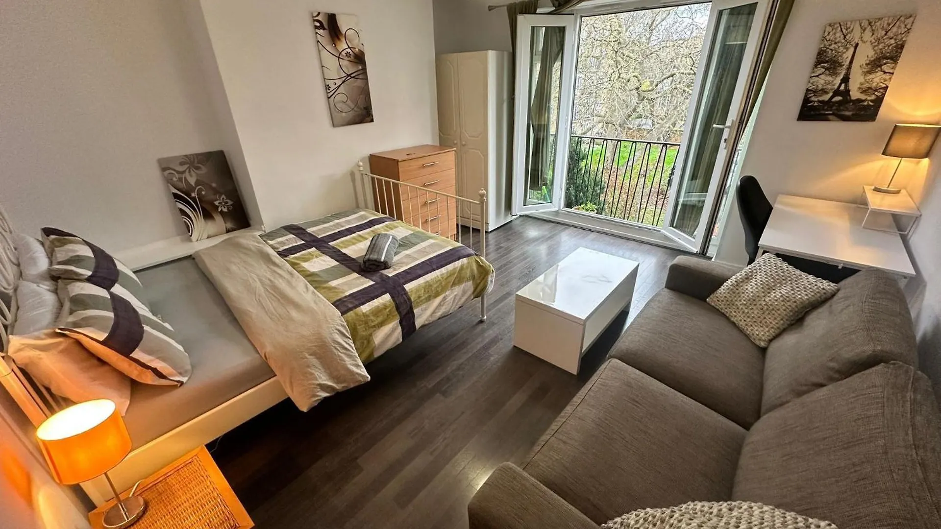 Renovu Exclusive Rooms London 0*,  United Kingdom