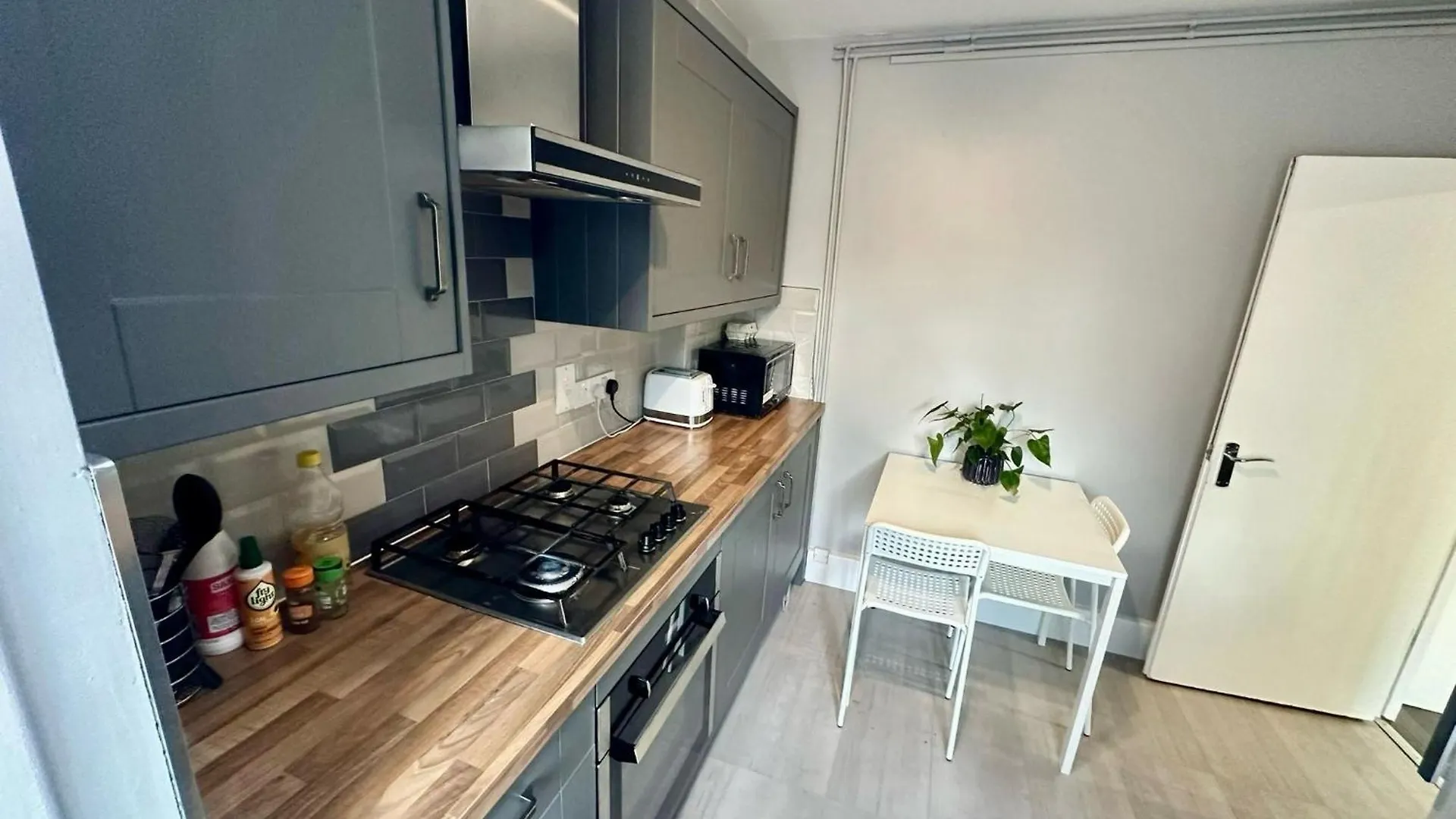 Renovu Exclusive Rooms London 0*,  United Kingdom