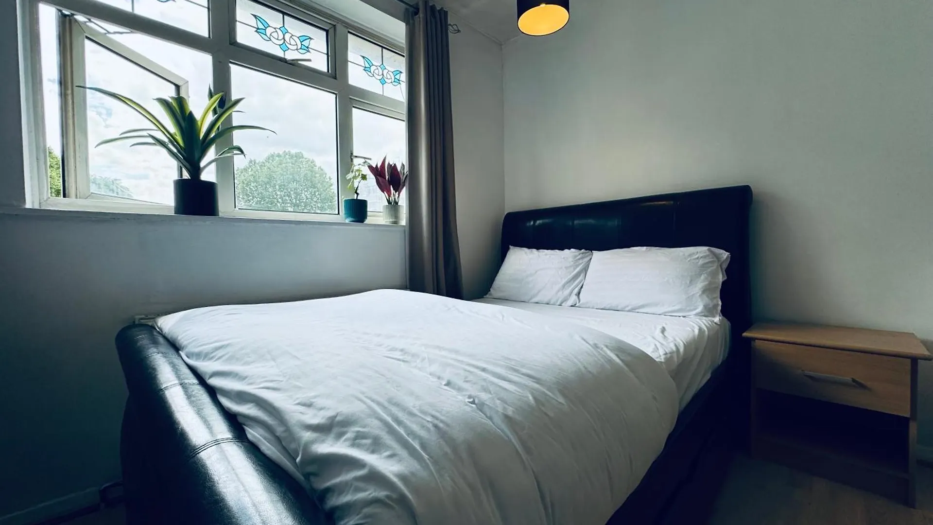 Renovu Exclusive Rooms London United Kingdom